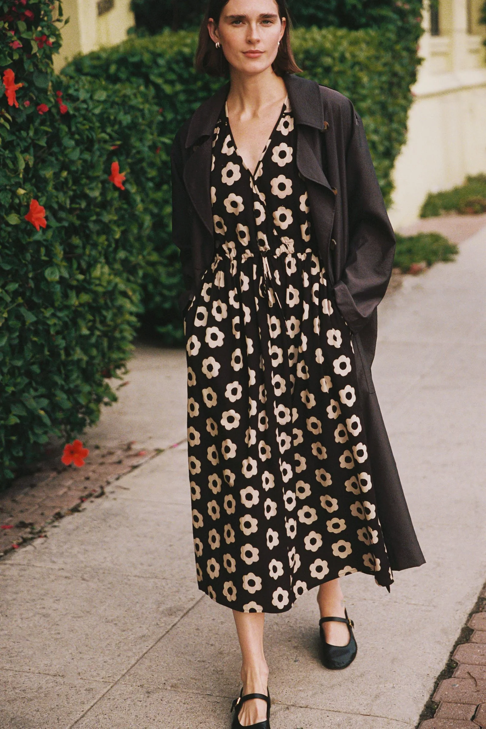 The Dawn Dress | Noir Daisy - Image 4