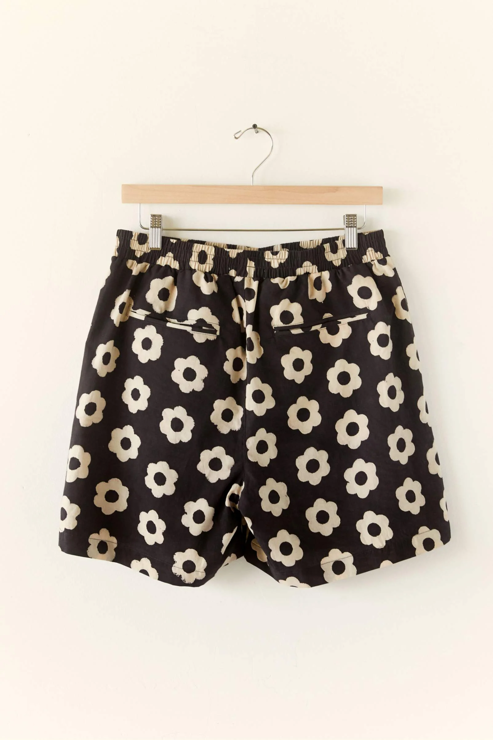The Gilberto Shorts | Noir Daisy - Image 5