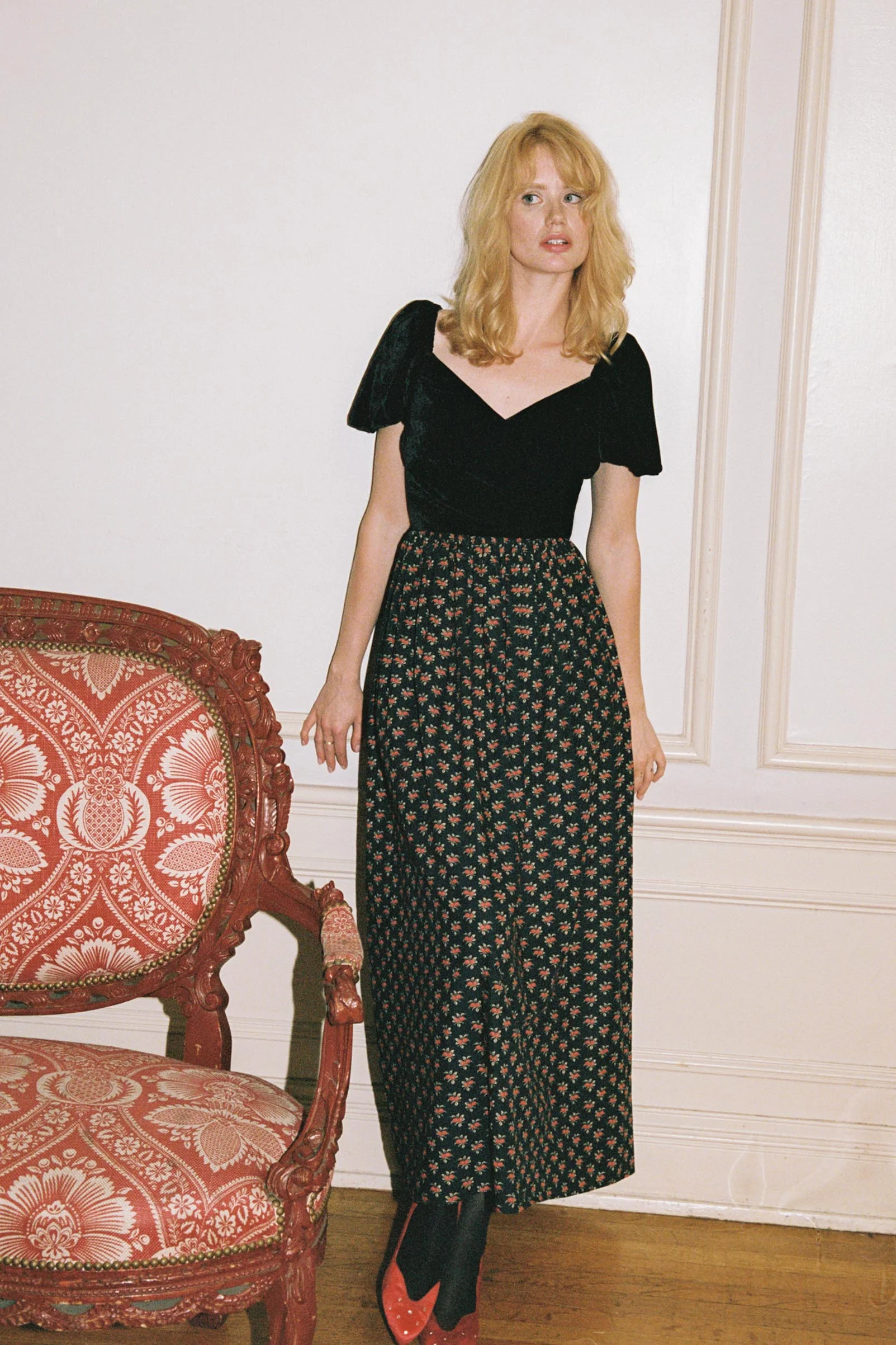 The Ginny Dress | Noir Apples - Image 3
