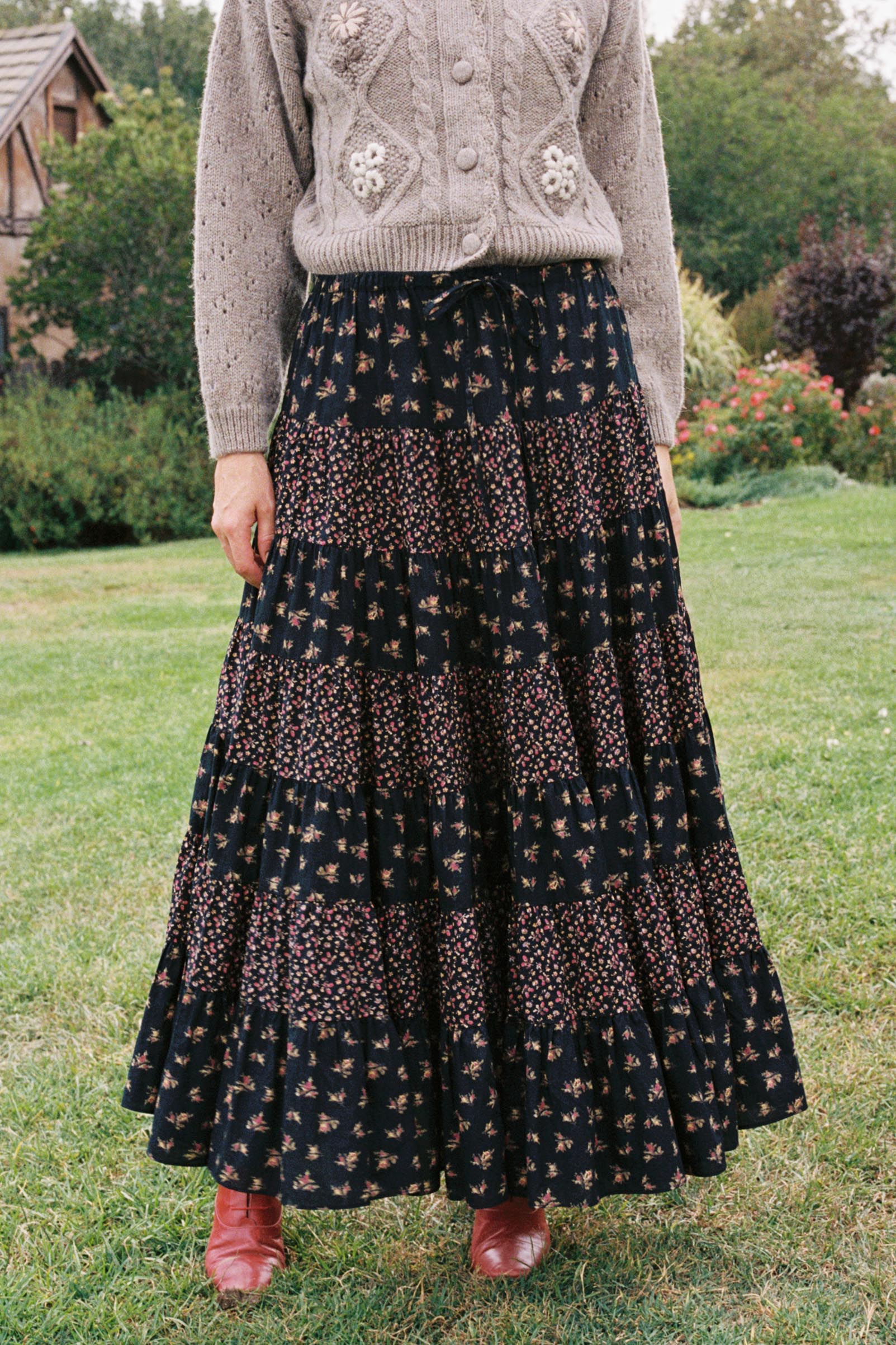 The Lorene Skirt | Falling Roses - Image 4
