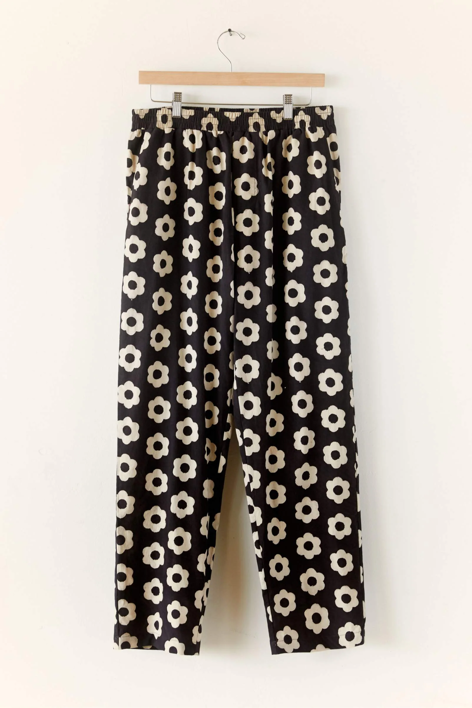 The Nicolas Pant | Noir Daisy - Image 4