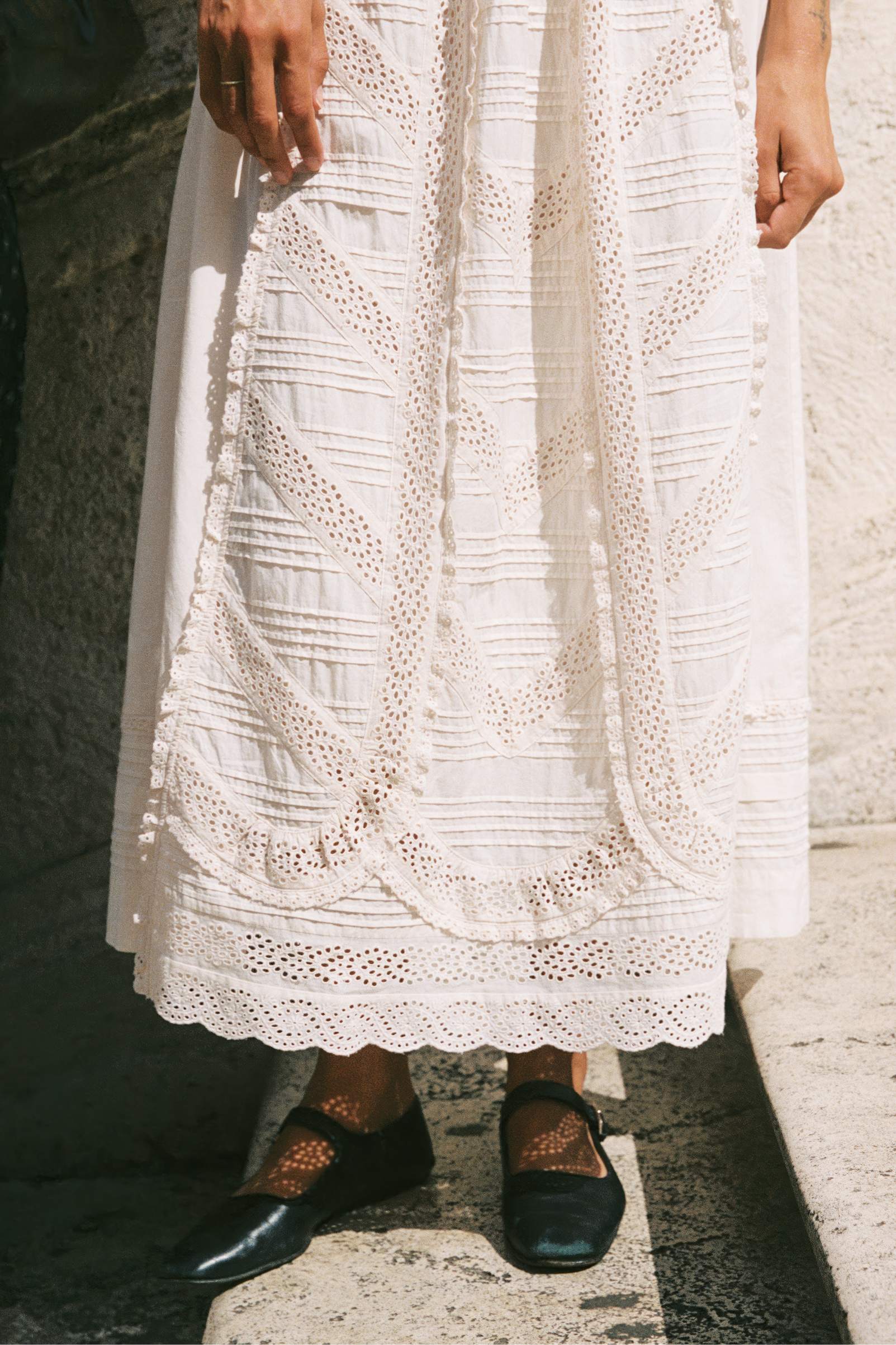 The Sulien Skirt | Pearl - Image 3